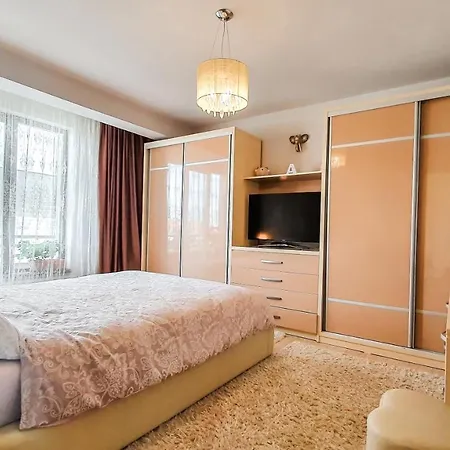 Vila Duplex Natya Navodari